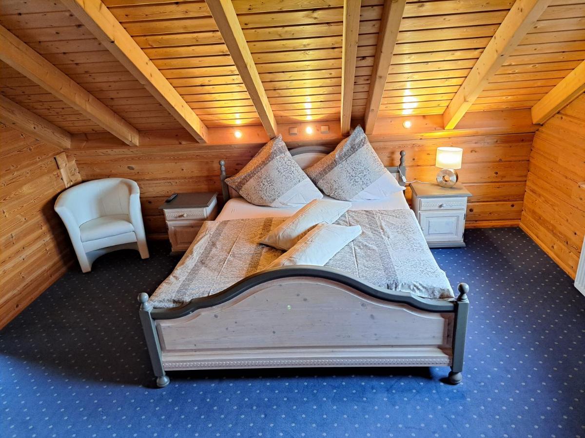 Steewer Landhaus Gemuetliche Ferienwohnung Bis 6 Pers In Ruhiger Ortsrandlage Stebach 외부 사진