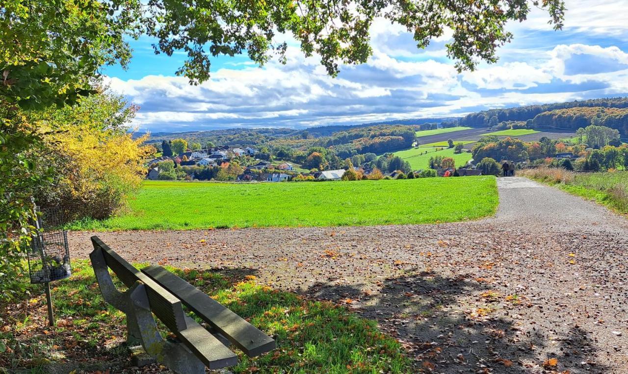 Steewer Landhaus Gemuetliche Ferienwohnung Bis 6 Pers In Ruhiger Ortsrandlage Stebach 외부 사진
